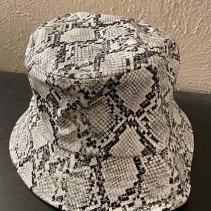 Urban Outfitters Bucket Hat (Snake Skin)